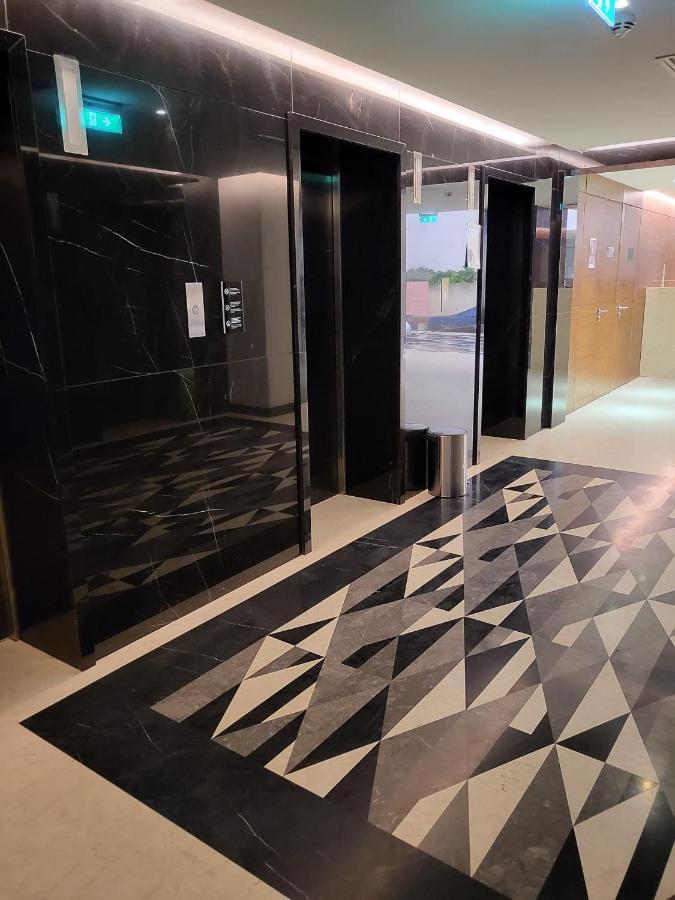 Apartment 16,26,27 Floors In Alliance Palace บาทูมิ ภายนอก รูปภาพ